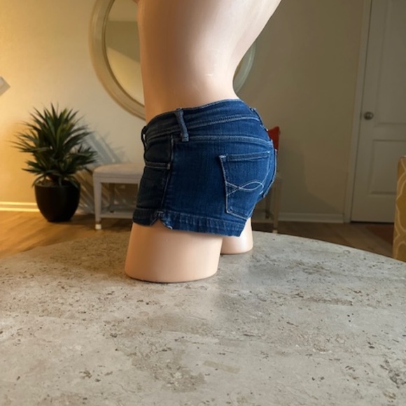 Abercrombie & Fitch size 26 denim shorts - Picture 4 of 12